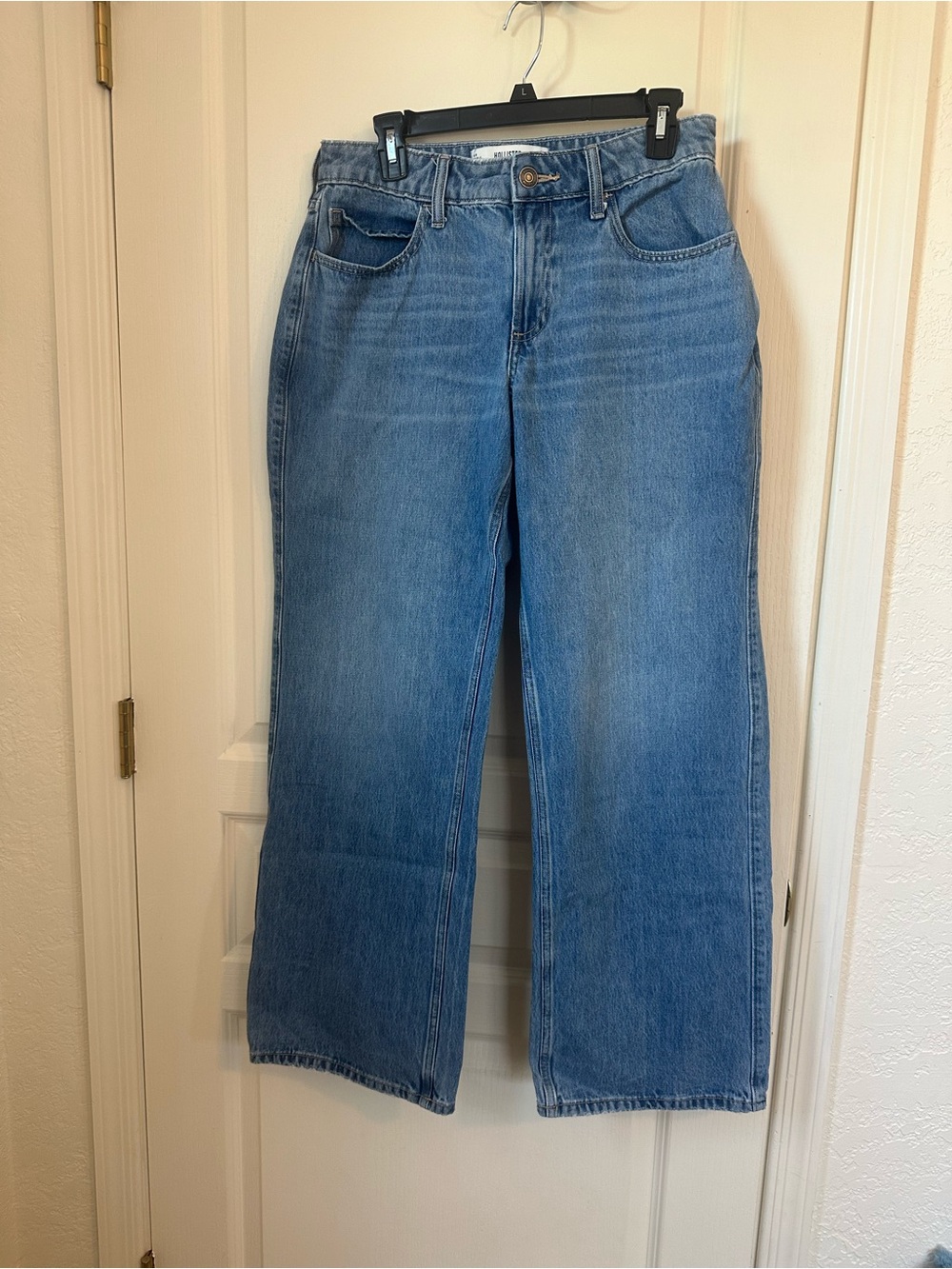 Hollister Women's Wide-Leg Jeans in Light Blue Denim